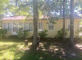 113 Heyward St, Eutawville, SC 29048