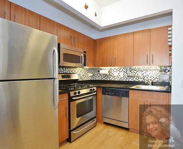 1st image of 20 West St APT 35H