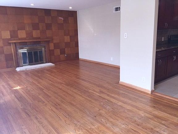 3rd image of 358 Del Monte Ave