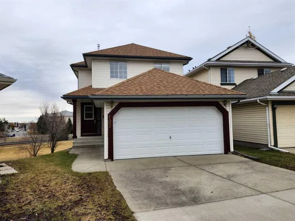 102 NW Somervale Grn SW, Calgary, AB T2Y 3K1