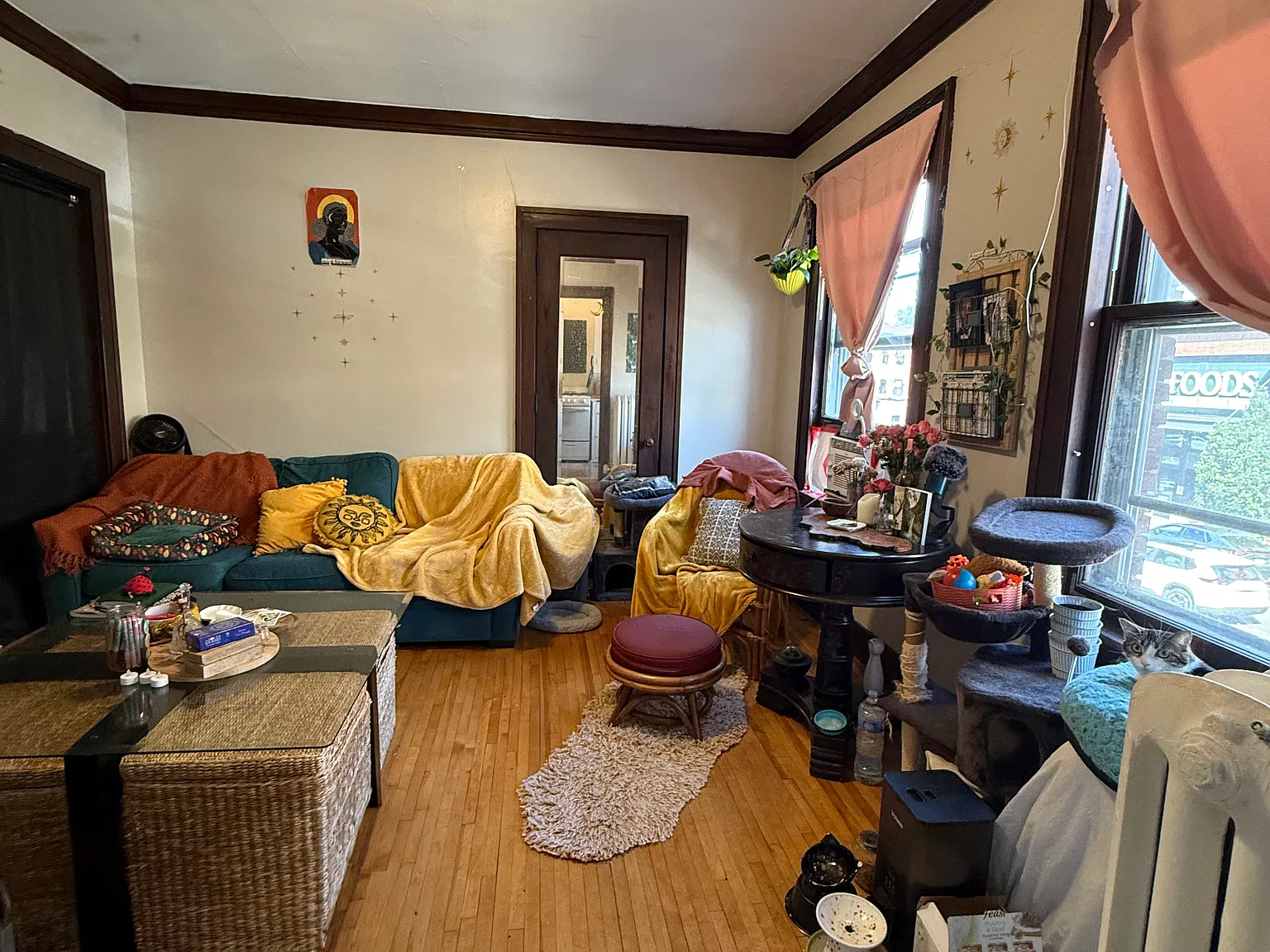 1 bed, $1,049 — Photo 1