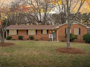 1112 Briarcliff Rd, Burlington, NC 27215