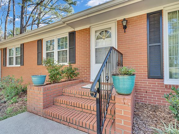 3rd image of 4424 S Ridge Dr