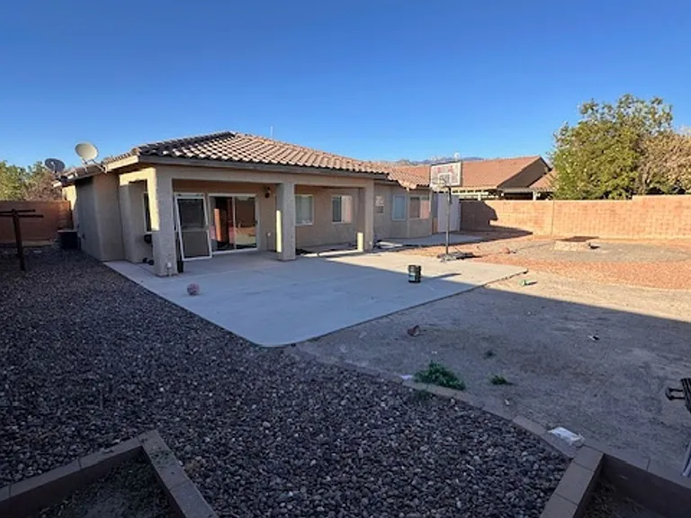 5819 E Badlands Ln — Photo 24