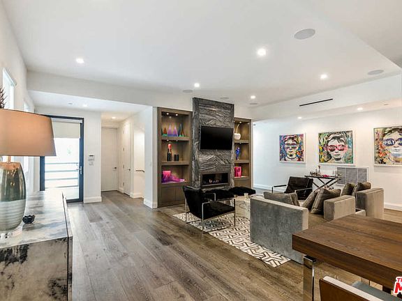4th image of 732 Huntley Dr #1A