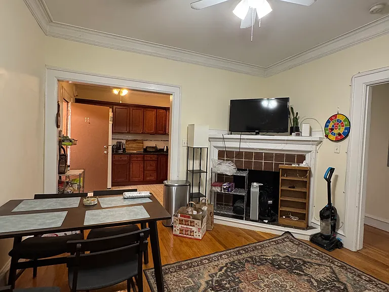 21 Park Vale Ave #11T — Photo 32