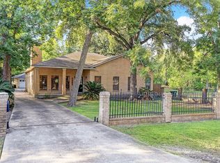 7065 Brace St, Houston, TX 77061