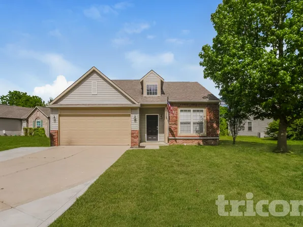 2207 Golden Eye Cir, Indianapolis, IN 46234