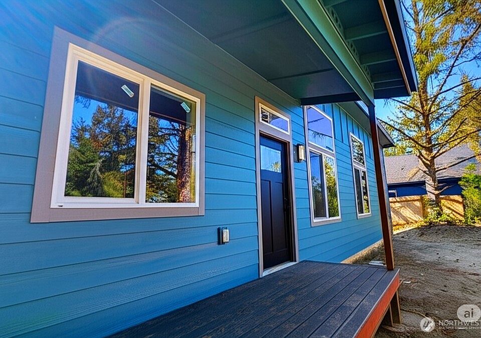 1st image of 335 Dorado Avenue SW