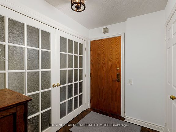 2nd image of 1177 Yonge St #516