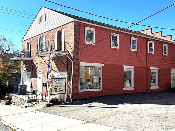 3rd image of 107 S Saint Clair St