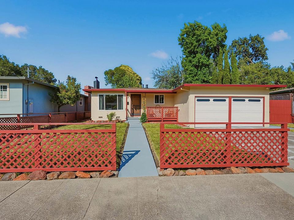 1st image of 514 Corlano Avenue