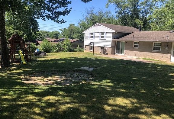 4th image of 6948 Michelle Pl