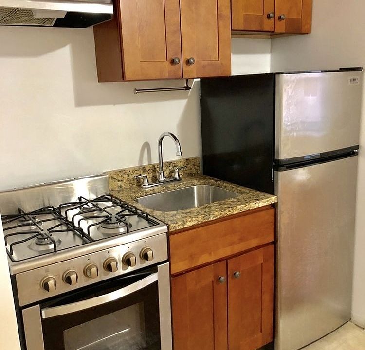 1st image of 4309 47th Ave APT 1K