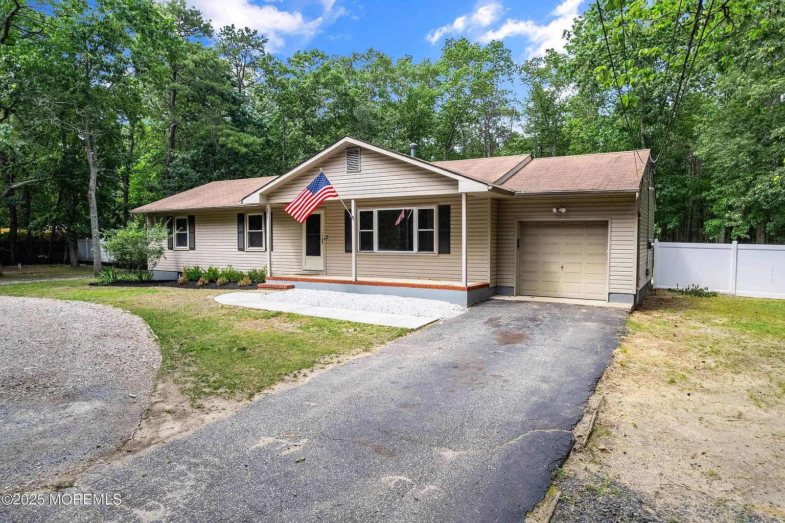 271 S Stump Tavern Road photo 1