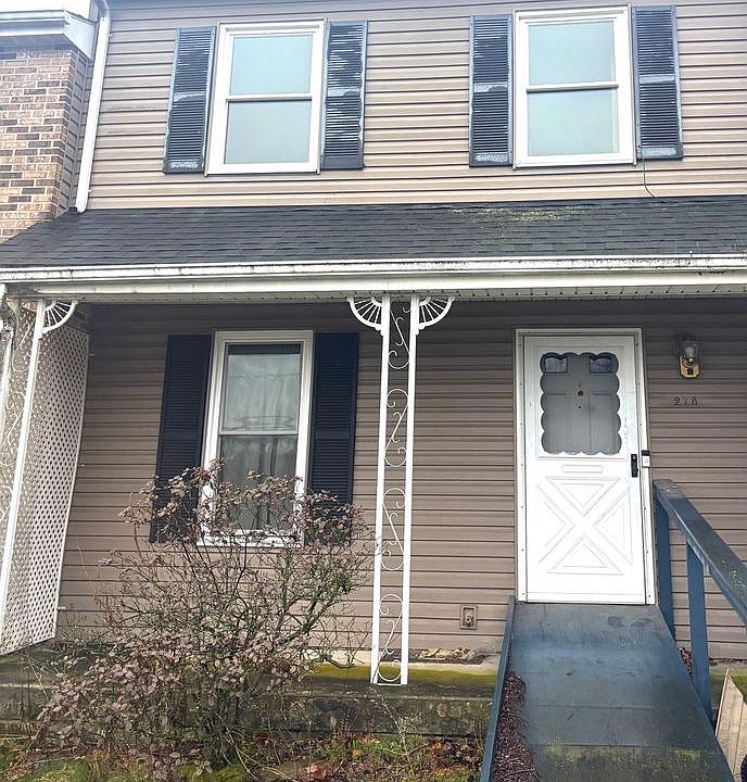 2nd image of 278 Sue Dr