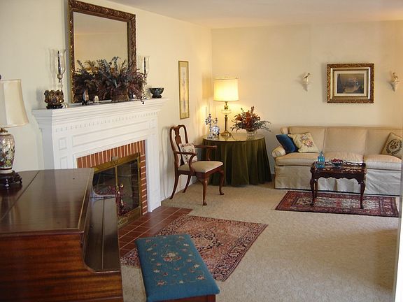 2nd image of 444 Wicksworth Ln
