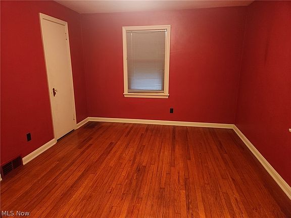 5th image of 2328 Connecticut Ave