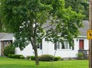 103 Gardens Dr, Springfield, MA 01119