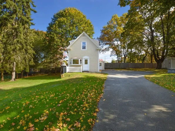 8 Talbot Ave, Taunton, MA 02780