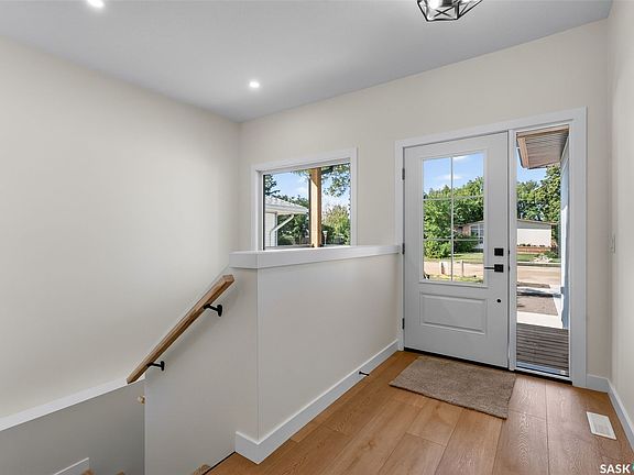 3rd image of 1006 10th Street