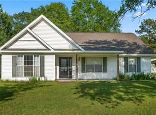 108 Joy Ln, Pineville, LA 71360