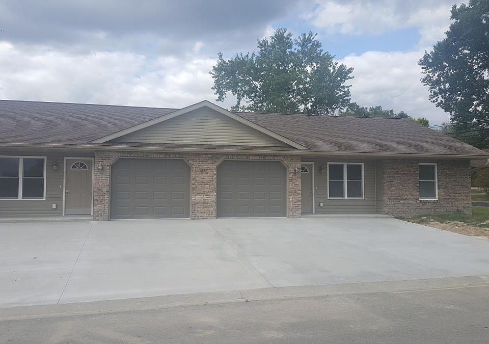 1st image of 218 Wildrose Ln #B