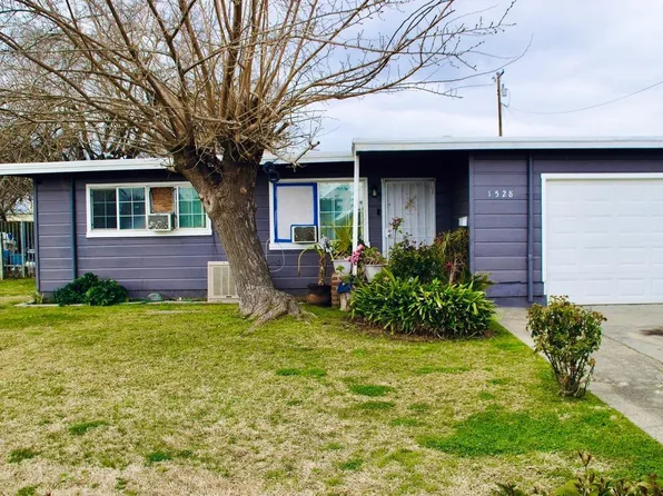 1528 Roosevelt Dr, Chowchilla, CA 93610