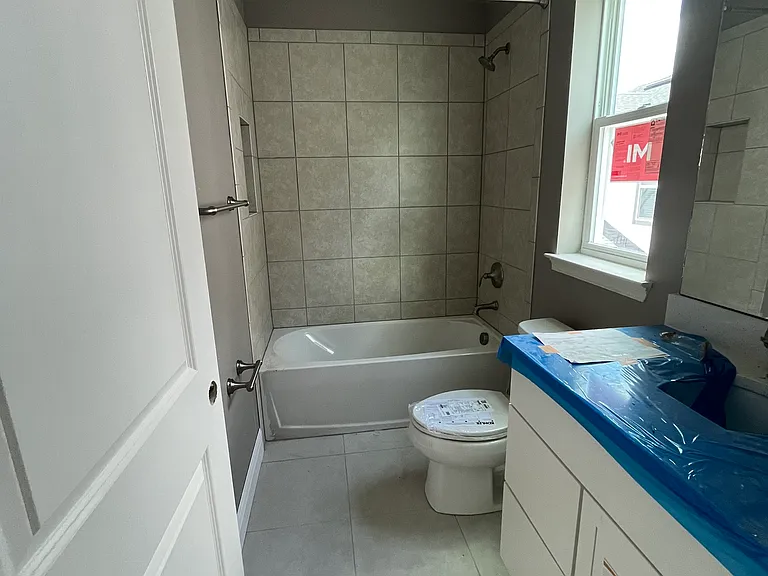 9837 Gobat Aly — Photo 6