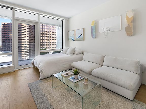 3rd image of 877 Francisco St APT 1517