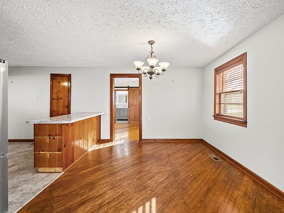 5th image of 4540 Canton Pike