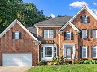 205 Oakmont Park Ct, Kernersville, NC 27284