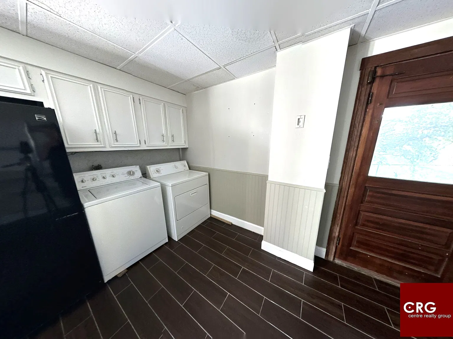 4 bed, 1.0 bath, 1250 sqft, $5,600 — Photo 3