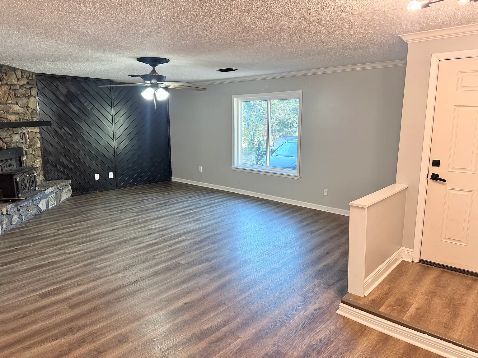 4 bed, 1767 sqft, $2,200 — Photo 4