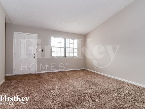 2nd image of 5326 Yucatan Dr