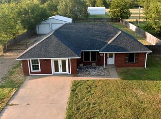 903 Amy Way, Bonham, TX 75418