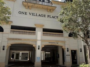 4100 Salzedo St APT 811, Coral Gables, FL 33146