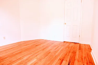 Rented by HOLTON REAL ESTATE INC.