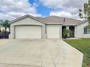 19241 Silver Summit Cir, Perris, CA 92570