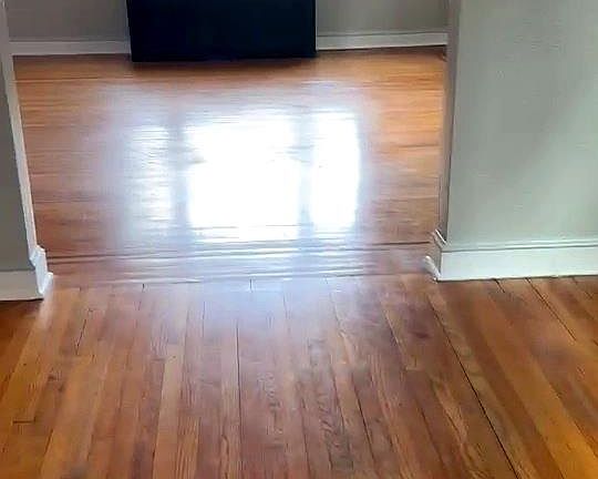 3rd image of 2719 Hering Avenue