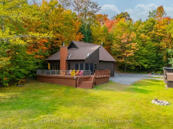 1109 Canopy Ln, Algonquin Highlands, ON K0M 1J1