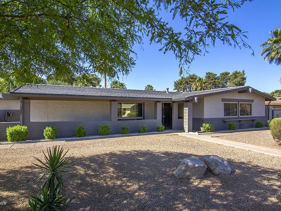 1st image of 305 W Modesto Dr