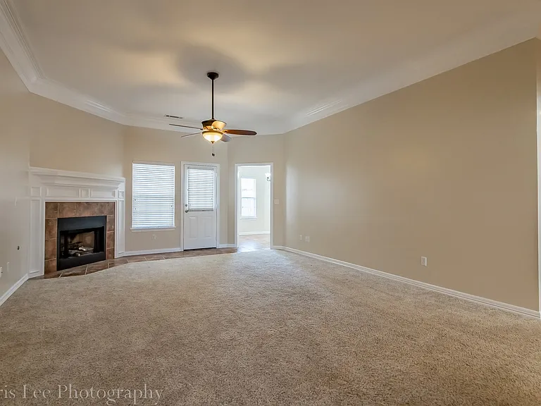 3500 Bluff Creek Loop — Photo 3