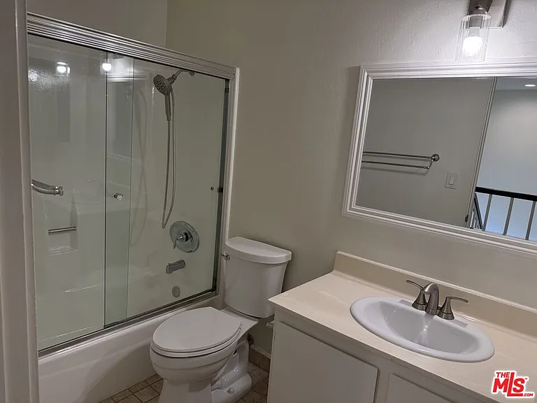 5867 Cape Horn Dr — Photo 16