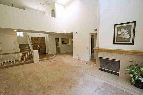 3rd image of 1364 El Lazo Ct