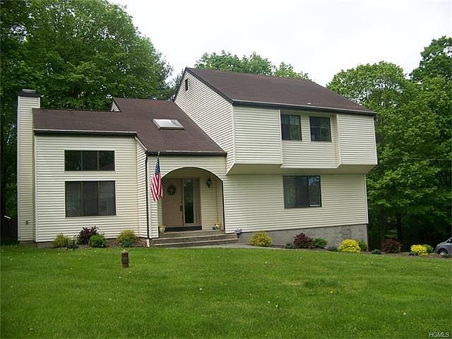 1st image of 3 Oak Ave