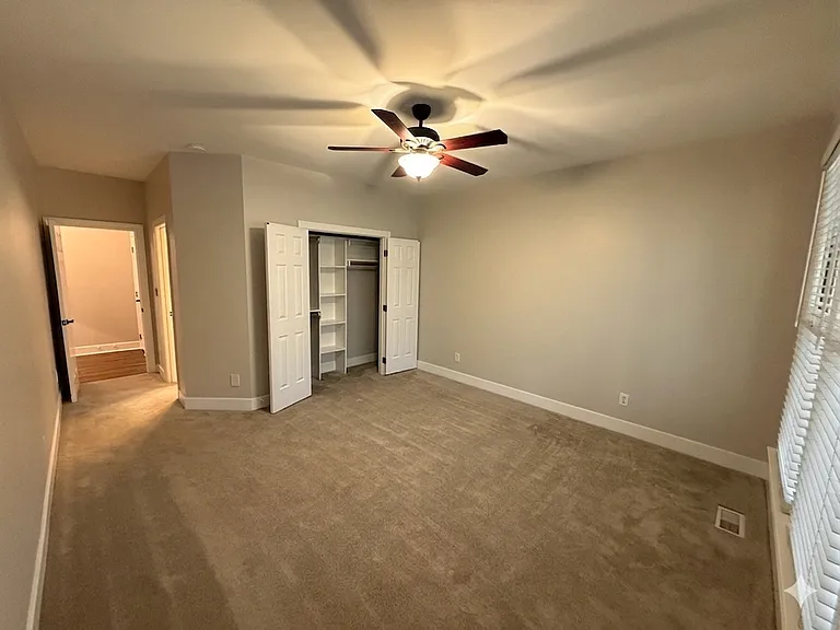 205 Tynemouth Dr — Photo 39