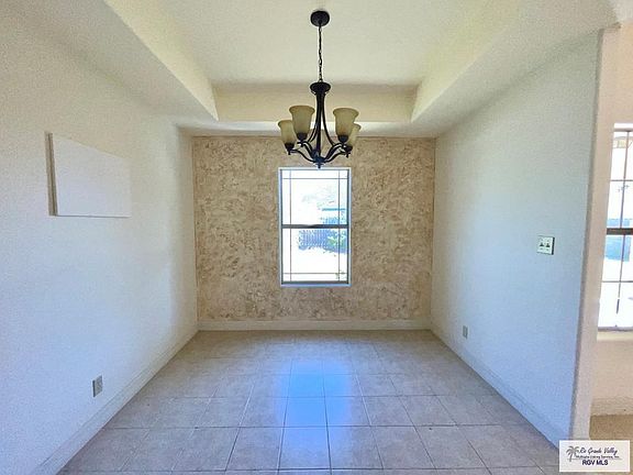 5th image of 6869 White Pine St