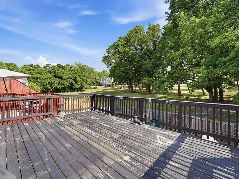 10703 Campus Way S — Photo 22