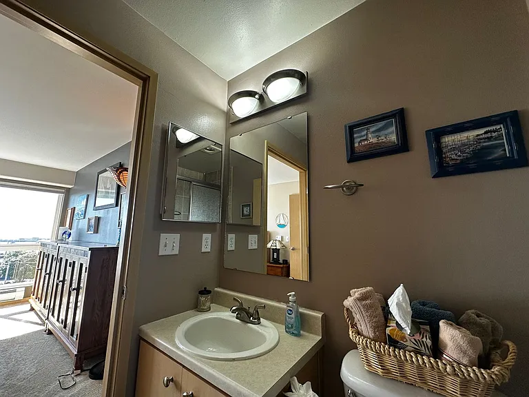 2818 Grand Ave #308 — Photo 38